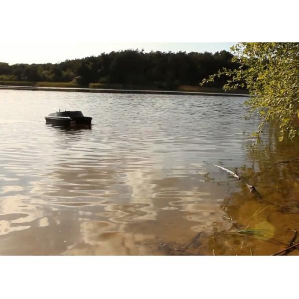 DEVC-308 camouflage catamaran bait boat / rc fishing bait boat 2.4GHz Remote Frequency