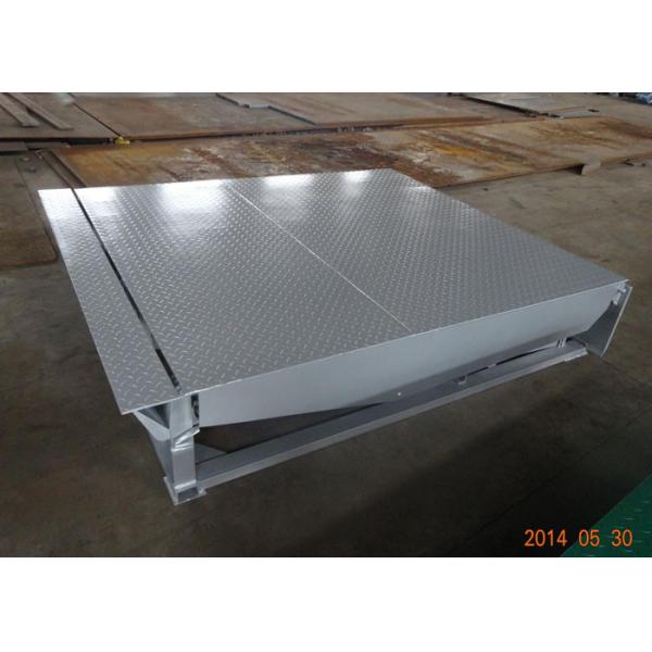 Quality Hot Blast Galvanized Hydraulic Dock Leveler With 15 Ton Capacity for sale