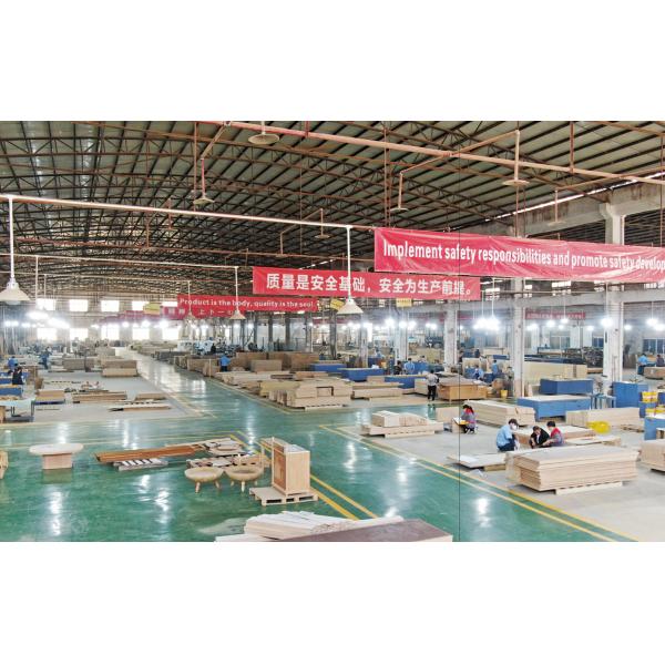 Wear Resistant Modern Hotel Furniture Bedroom Packages Set Solid Wood Metal