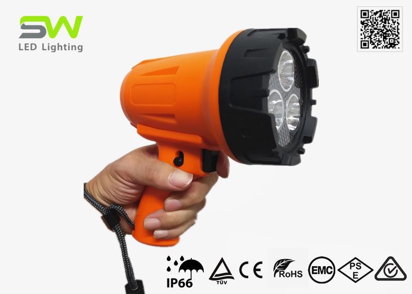 China 600M 15W 1100 Lumen High Power LED Torch Light Rechargeable wholesale