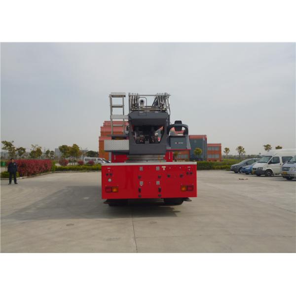 32m Working Height 4x2 Drive Six Seats Aerial Ladder Fire Truck with Water Tank