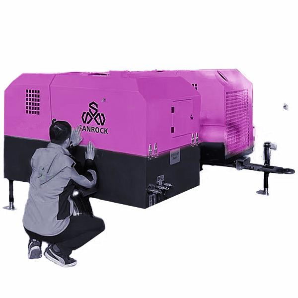 Low Noise Screw Air Compressor With Wheel Engine Driven Industrial Screw Air Compressor