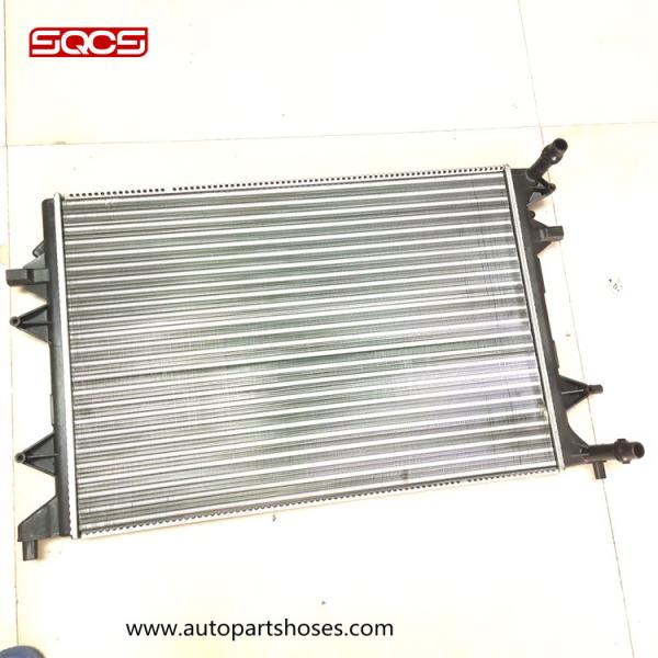 VW Beetle Passat 5K0121251S Car Parts Radiator