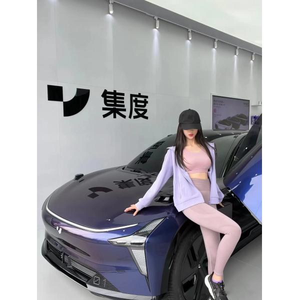 High Speed 2023 ROBO 01 Electric Car 100kWh Battery 600km Range Double Motor 4WD Maximum Torque Nm 400-500Nm