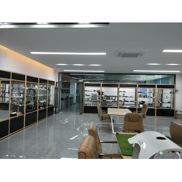 5000K 17PCS Led Commercial Solar Street Lights / Wall Mount Solar Spotlight