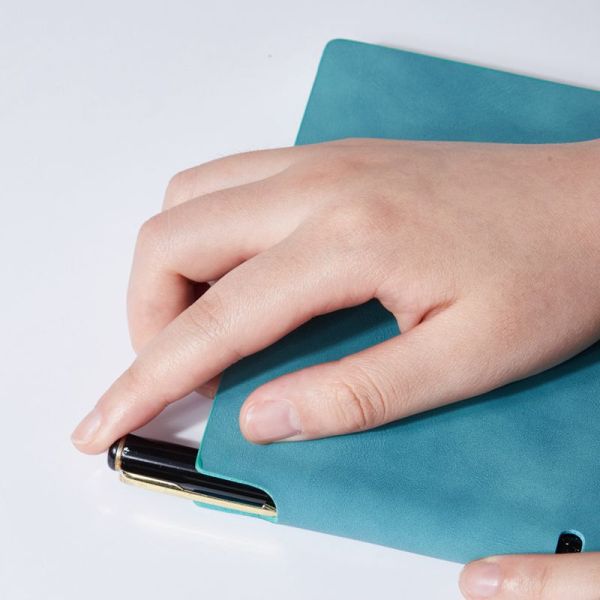 Soft Cover Pu Leather Notebook with Elastic Pen Holder Customized Paper Notebook