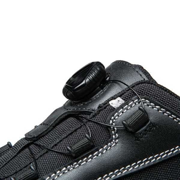 Black Cowhide Leather Shoes Durable Mens Black Safety Shoes Slip Resistant