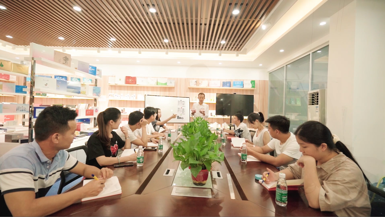 Costume 4 CMYK Colors Recycled Packaging Box Colored Corrugated Mailing Boxes