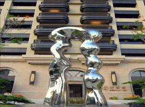 China Handmade Abstract Large Yard Art Sculptures Stainless Steel Waterfall wholesale