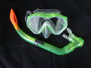 China Underwater anti fog large barrel snorkel mask glasses with double feather PVC skirt wholesale