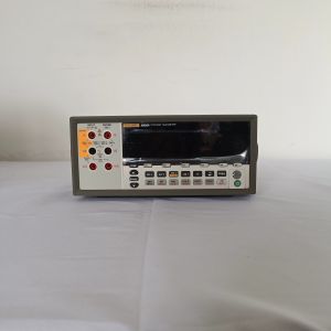 Fluke 8808A 5.5-Digit Dual-Display Bench Fluke Multi Meter With 1-Year Basic DC
