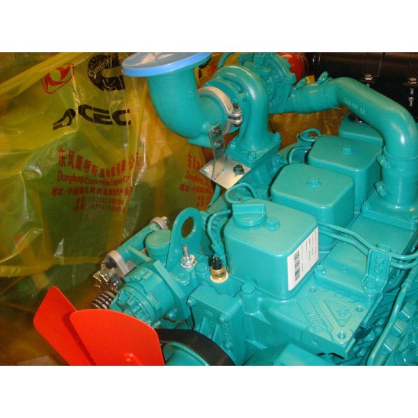 Dongfeng Cummins Diesel Engine 4bt3.9-G for Generator Set