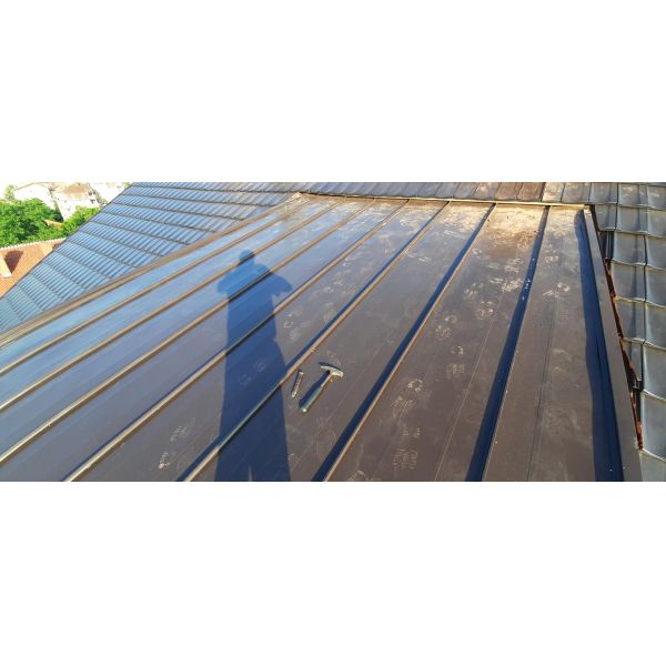 Main Power 4KW Standing Seam Roll Forming Machine CR12 Mould Steel Cutter