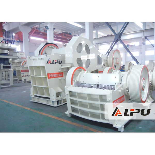 Mining Jaw Crushing Machine Stone Crusher for Primary / Secondary Crushing