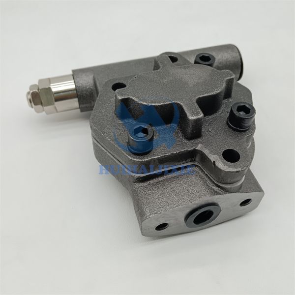 Excavator Parts Hydraulic Gear Pump Parts 704-24-24420 For Komatsu PC200 PC210 PC220 PC100 Gear Pump