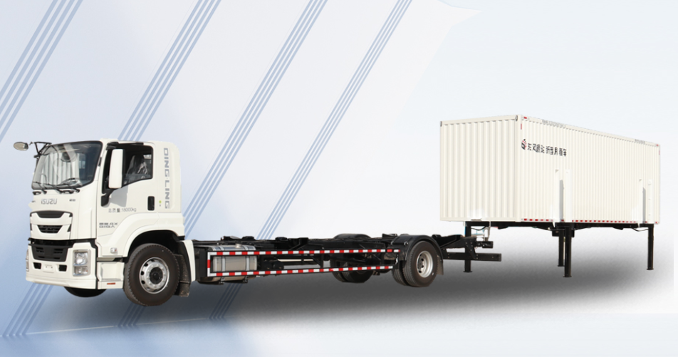 Isuzu Diesel 4*2 Medium Van Cargo Truck With Detachable Body And Hydraulic Outriggers