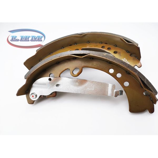 Semi - Metal Automotive Brake Pads For TOYOTA HILUX VIGO CHAMP GGN15 KUN15 TGN16 08 - 16