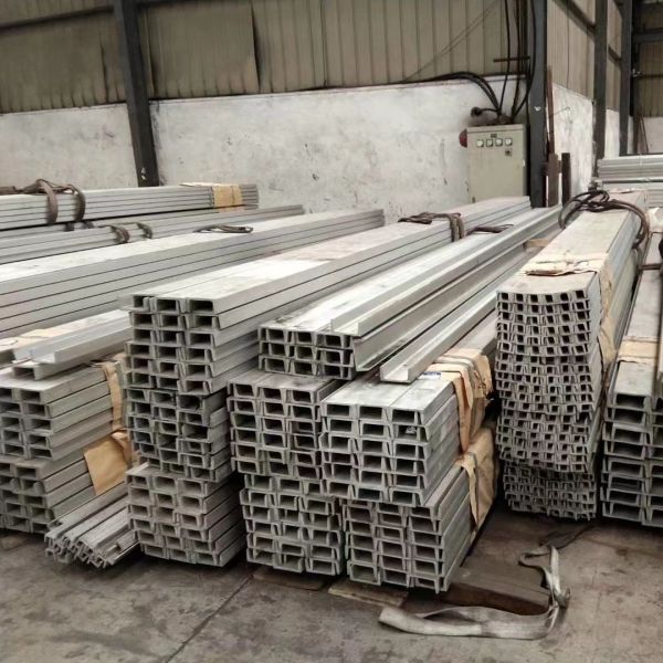 Stainless Steel U Beam Grade 304 SS Beams Width 40 - 200mm Stainless Steel Channels