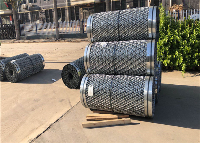 China Galvanized welded razor wire mesh fencing/straight line razor barbed welded mesh on sale