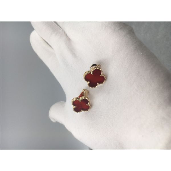 Van Cleef Arpels Vintage Alhambra earrings 18k yellow gold with carnelian