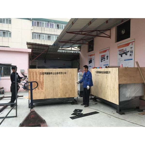 Acrylic Edge Polishing Machine 0-60 Degree Tilt Angle Polish