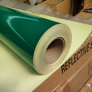 China Osign Green Reflective Vinyl Film PVC Type Suitable For Digital Printing Durable on sale
