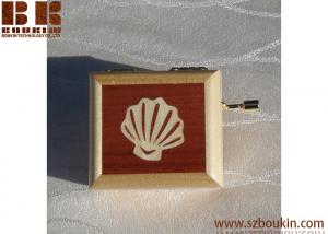 Hot selling handmade customized wooden music box with hand crank