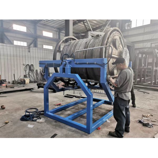Water Tank Making Machine Open Flame 5000L , Flame Fire Swing Rolling Machine