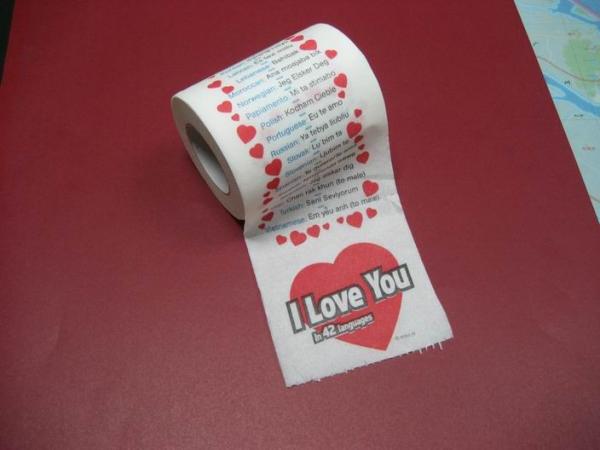Quality 3 color printed toilet paper roll for sale