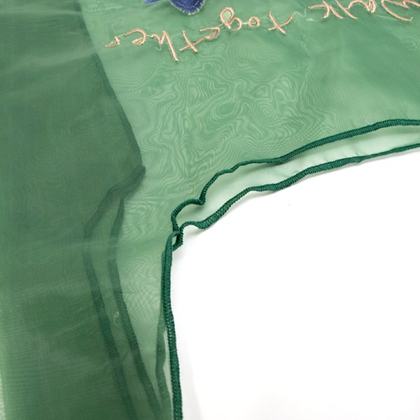 Embroidered Shoulder Organza Gift Bag Breathable Ultra Light Eco Friendly