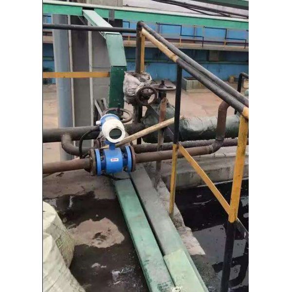 Max 15m/s Digital Flow Meter , 4-20mA Digital Water Flow Sensor For Chemical Field