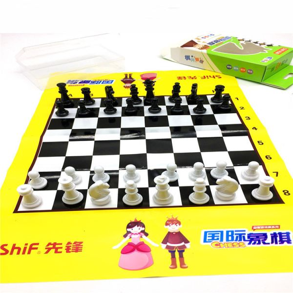 custom wholesale printing logo shipping box for chess board chess packaging box