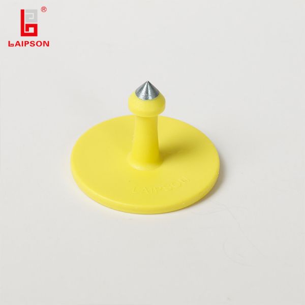 Small Yellow RFID Barcode UHF Ear Tag 860-960MHz With Buttons 32mm*24mm