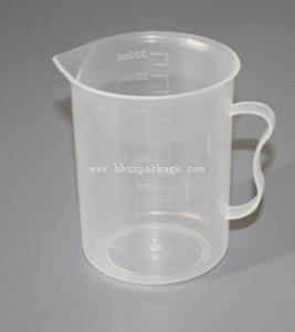 China PP 250ml Plastic measuring cylinder & cup bottle for experiment  strong and safe on sale