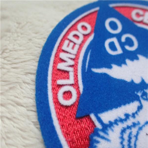Smooth Custom Heat Transfer Patches 3 Diemensional Embossed Plush Printing