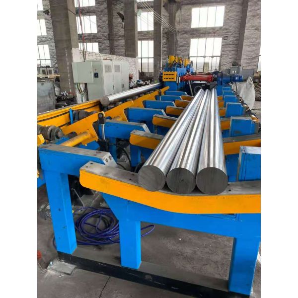 Hot Rolled / Cold Rolled ISO9001 AISI ASTM 301 303 304 Grade Stainless Steel Round Bar