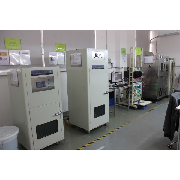 OEM 2000w Bidirection Invertor Outdoor Portable Power Station ADS2000