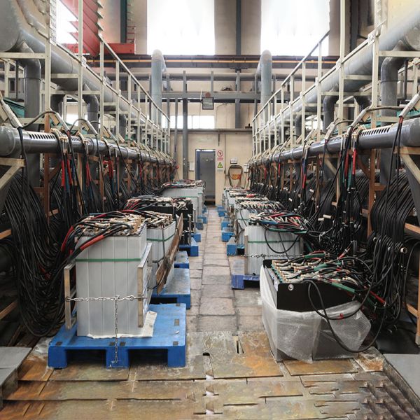 2V 200Ah 3000ah Solar Gel Batteries Tubular Lead Acid Battery 410mm To 827mm