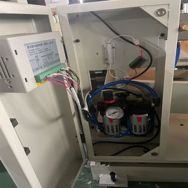 HJ-1400 Computer Cross Cutting Machine High Speed With Servo Motor Control 1400mm slitting cutting for a4 paper cutting