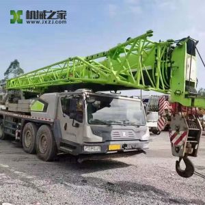 China Used Truck Crane with 35ton Maximum Lifting Weight, 13 - 45m Maximum Lifting Height, and 3 Section Jib Mobile Crane System on sale