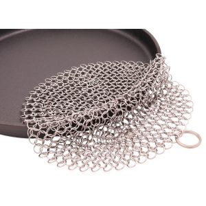 China 6'' SS Round Cookware Chainmail Scrubber Cleaning Cast Iron Pan wholesale