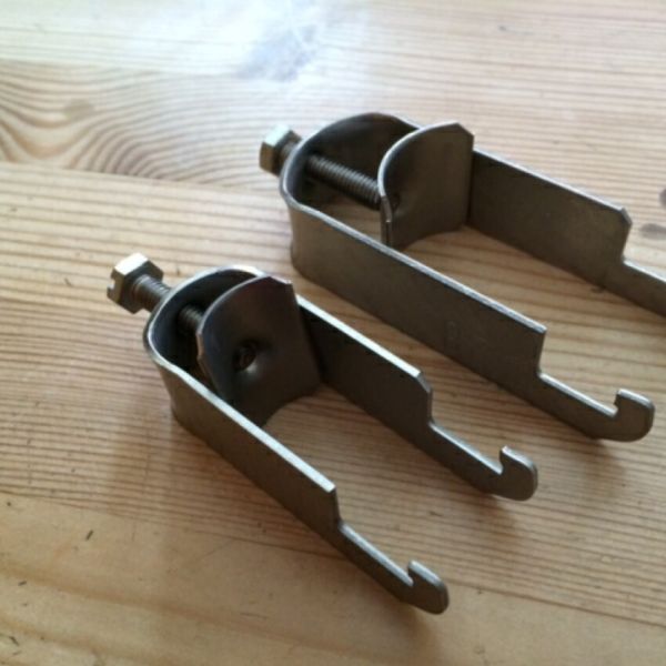 1 1/4" 1 2 Inch 3 4 Galvanized Pipe Repair Clamp