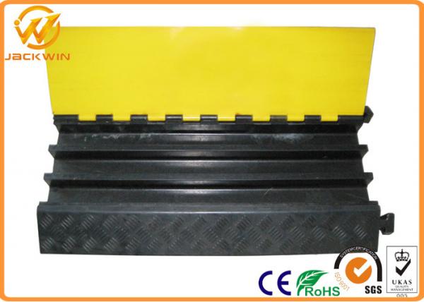 Quality Heavy Duty Rubber Yellow Jacket Cable Covers 3 Channels 900 x 500 * 75 mm 17kg Weight for sale