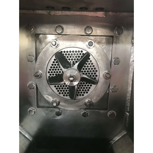 Powerful 3000KG Bar Soap Vacuum Extruding Machine For Smooth Soap Production