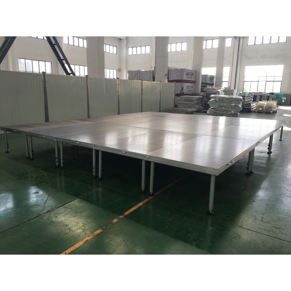 750kgs/sqm Heavy Duty Portable Aluminum temporary 4x4 Stage Platform