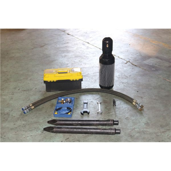 OEM Factory Rock Breaker Yakai CTHB81 Fixed Top Type Hydraulic Breaker Chisel Diameter 140mm