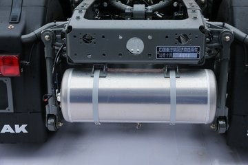 SITRAK C9H Tractor Head Truck AMT Tractor 2 Seats 6x4 Euro