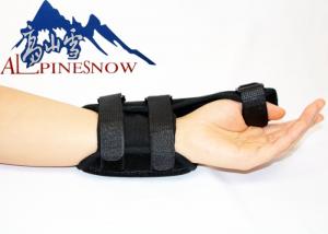 China Adjustable Neoprene Medical Arthritis Thumb Splint With Wrist Support Breathable Thumb Spica Splint on sale