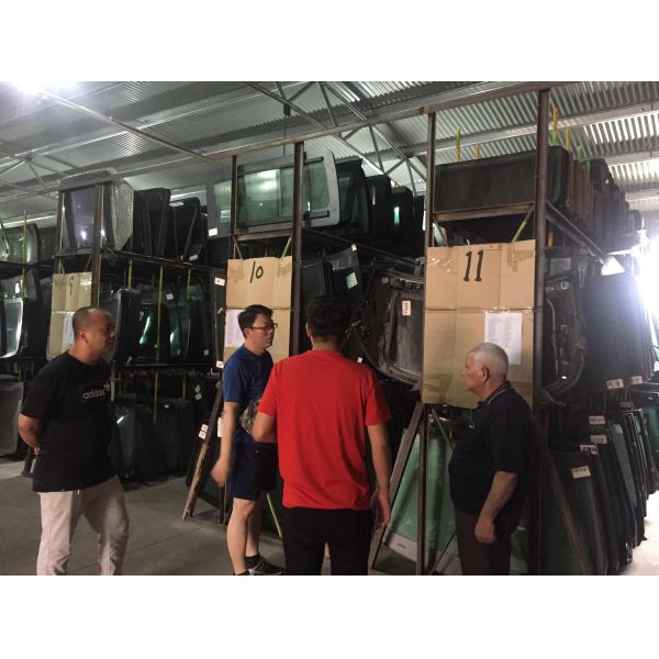 Maserati Quattroporte 2013 2016 Auto Safety Glass Replacement Kawasaki Z750 Windshield