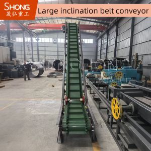Electricity Powered Belt Conveying Equipment for Efficient Transportation of Goods with Flat Belt Design
